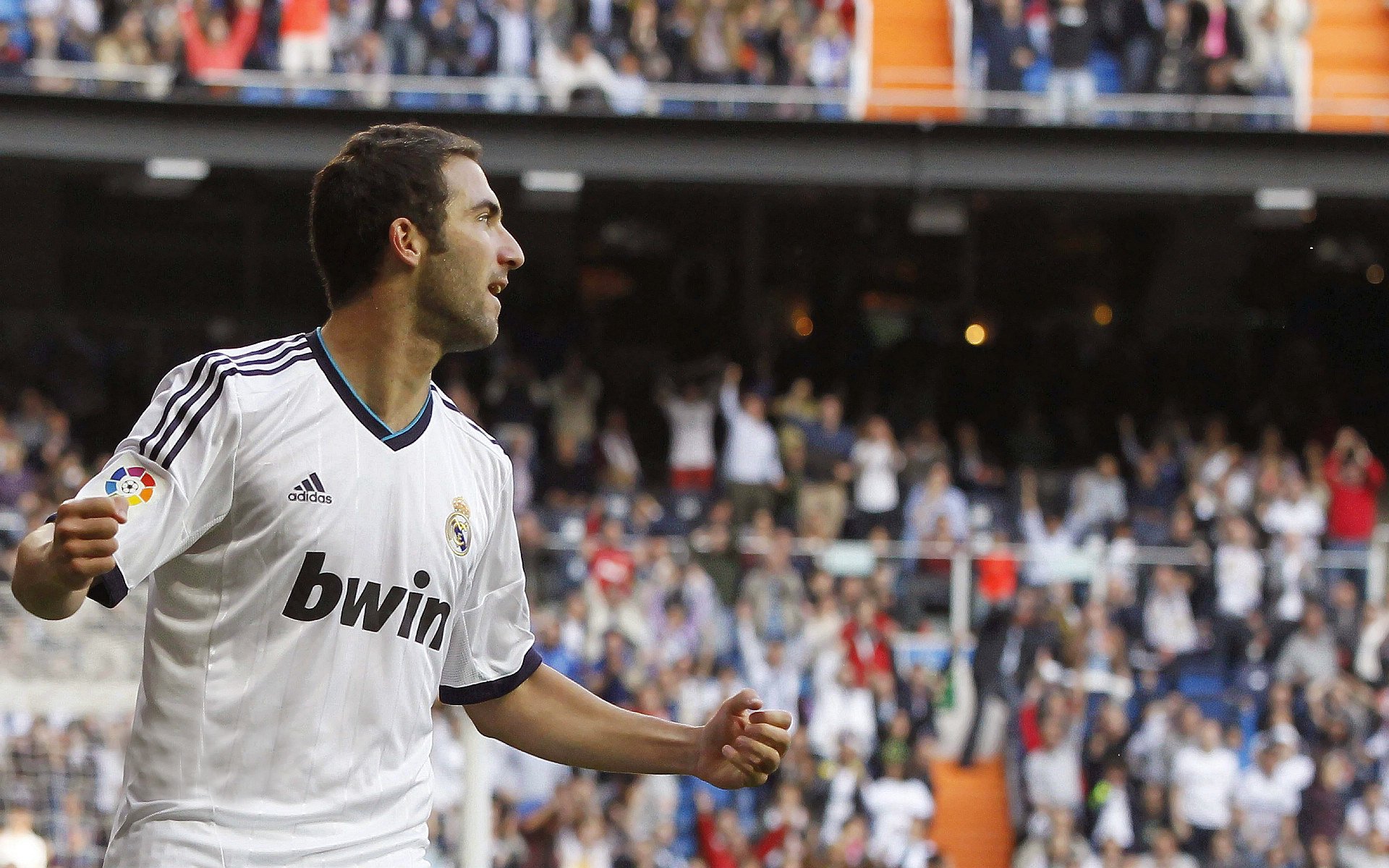 开云体育登录网站入口-伯恩茅斯主场喜获胜利，稳固中游位置，伯恩茅斯vs